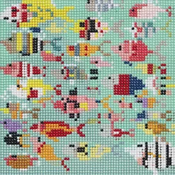 Bling Dots havmotiv, diamond painting for børn 8+ år – masser af farvestrålende fisk 20×20 cm