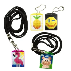 DIY kit Pixel Keyring Summer