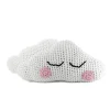 Hooked DIY-kit Dream cloud, hækl en sød lille skyformet pude, 45×25 cm
