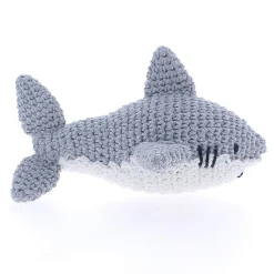 Hooked DIY-kit Maverick Shark, den supersøde haj! L 21 cm