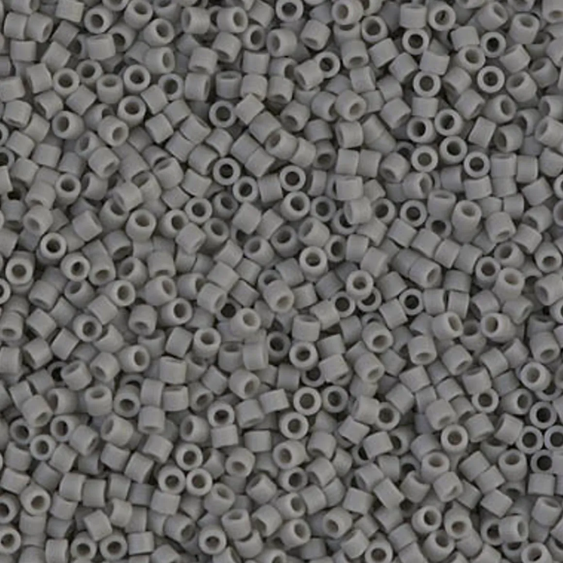 MIYUKI Delica 11/0 grå 5g – DB0761 Opaque Grey Matted