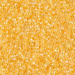 MIYUKI Delica 11/0 gul 5g – DB0233 Lined Crystal Yellow Luster