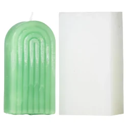 Silikoneform til støbning af lys – bue – 5,9×3,9×11,8 cm