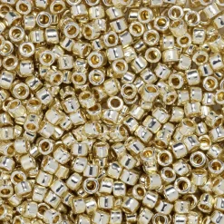 TOHO-perler 11/0 – aluminium metallic, PF558 PF galvanized aluminium