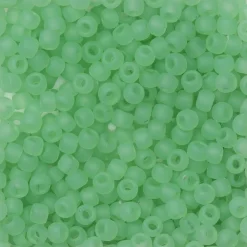 TOHO-perler runde 11/0 – lysegrøn, 144F Ceylon frosted celery