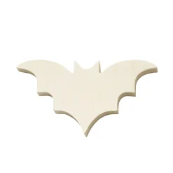Træfigur Halloween flagermus – højde 8 cm, bredde 17 cm, tykkelse 1,7 cm