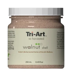 Tri-Art Reharvested Walnut Shell 250 ml, medium til struktur, indeholder partikler af valnøddeskal